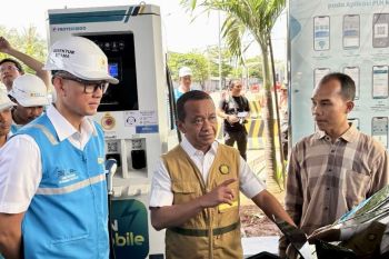 Menteri ESDM apresiasi kesiapan PLN sambut mudik Lebaran 2025