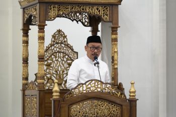 Gubernur Sulbar ajak masyarakat Mamuju pedomani nilai Al Quran