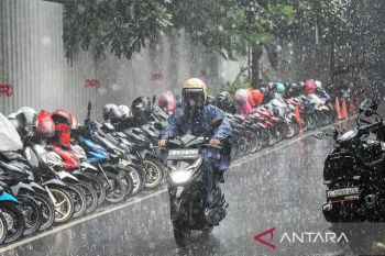 Jakarta hujan sejak pagi hingga malam hari