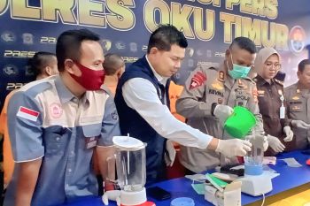 Polres OKU Timur musnahkan 823 butir pil ekstasi