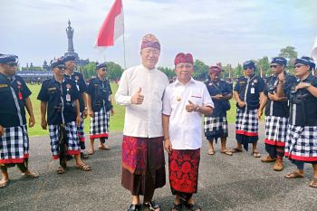 Konjen China di Denpasar ikuti acara Pecalang di Bali