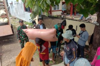 Personel TNI kawal penyerapan gabah petani di Jeneponto