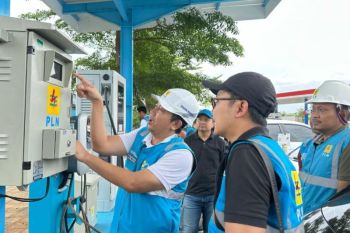 Cek SPKLU di rest area, GM PLN Jateng DIY pastikan mudik EV bebas cemas