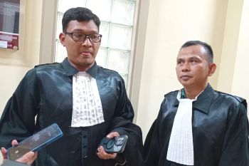Terdakwa korupsi insentif pegawai Satpol PP minta pejabat yang terlibat ditetapkan tersangka