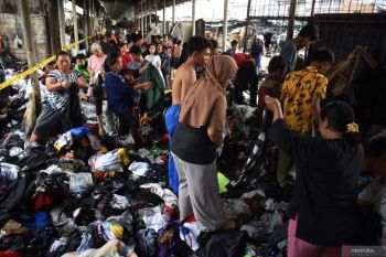 DKI kemarin, limbah di Cikini Raya hingga Pasar Poncol kebakaran