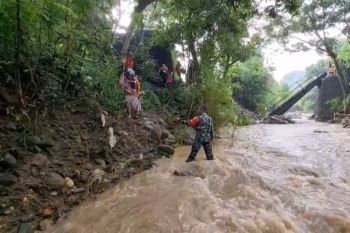 BPBD Ponorogo siapkan jembatan darurat Desa Munggu
