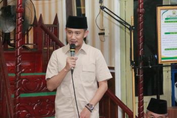 Wali Kota Palangka Raya salurkan 2.000 paket sembako kepada korban banjir