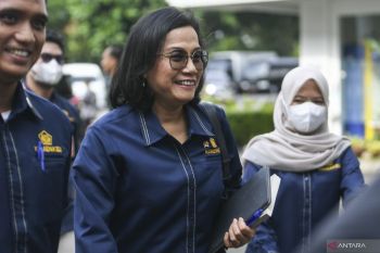 Minister hails state budget's role in tourism, toll road development