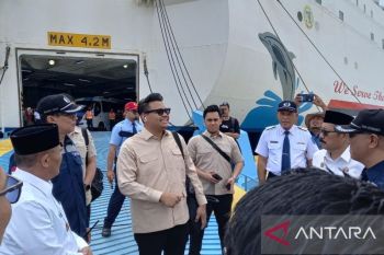 Wakil Ketua MPR tinjau layanan transportasi laut jelang mudik Lebaran