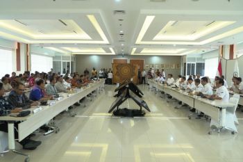 Gubernur NTT ajak kepala daerah ketemu Menteri KKP