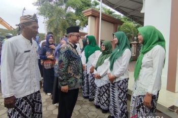 Menteri: Pemerintah masih hitung nilai bantuan untuk guru honorer