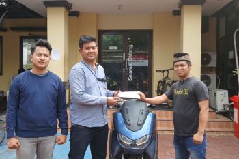 Polisi serahkan belasan motor curian kepada pemiliknya
