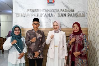 Upaya tingkatkan kondisi kesehatan masyarakat, Forikan Kota Padang adakan lomba aneka masakan ikan