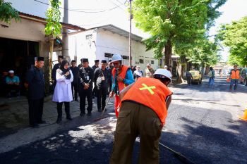 Pemkab Banyuwangi percepat perbaikan jalan berlubang