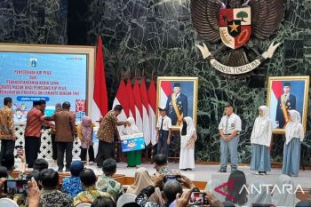 Pemprov DKI buka pos pelayanan KJP Plus di kantor kecamatan 