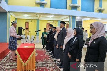 Kepemimpinan baru, Wabup Meranti perdana mutasi 9 pejabat