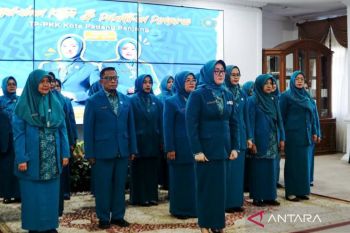 Wako Padang Panjang kukuhkan dan lantik TP-PKK