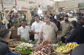 Anggota DPR sidak Pasar Soreang temukan harga naik, tetapi masih wajar