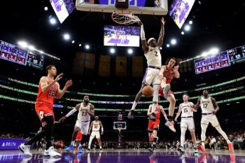 Chicago Bulls hancurkan Lakers 146-115