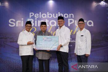 Pelindo Tanjungpinang bagikan ribuan paket bantuan Ramadhan kepada masyarakat