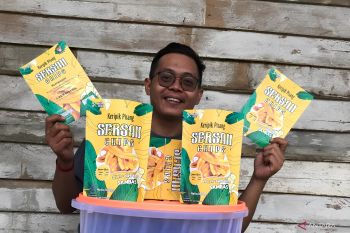 Rumah Kemilau, produsen keripik pisang yang berdayakan desa