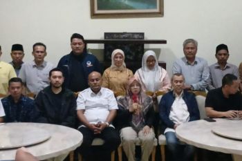 Deklarasikan kemenangan Pilkada Siak, Afni Zulkifli-Syamsurizal komunikasikan transisi dengan petahana