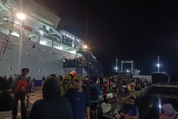 Jelang Lebaran, Sebanyak 1.215  pemudik tiba di Pelabuhan Bima