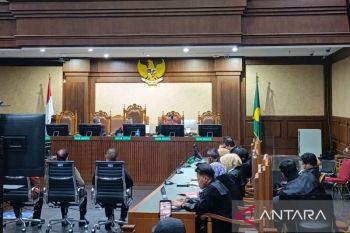 Mantan Sestama Basarnas divonis 5 tahun penjara dan denda Rp500 juta