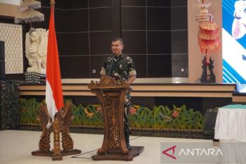 Pangdam Udayana pastikan Babinsa aktif tangani sampah