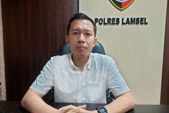 Polisi sebut ada luka bekas jeratan kabel pada mayat dalam kamar kos di Bakauheni