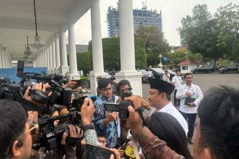 Prabowo, ministers discuss how to advance Sekolah Rakyat