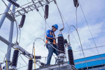 Potensi Cuaca Ekstrem Masih Berlanjut hingga Lebaran, PLN Siapkan Langkah Antisipatif