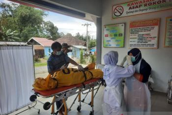 Warga Agam temukan mayat terdampar di Sungai Batang Sianok