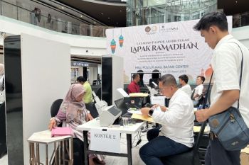 Imigrasi Batam tolak 16 permohonan paspor sebab terindikasi PMI ilegal