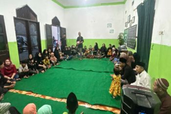 UKM PIB USM berbagi kebahagiaan dengan anak panti asuhan