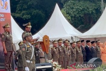 Gubernur DKI apresiasi kinerja Satpol PP dan Satlinmas