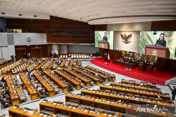 Indonesia's DPR to form oversight team for govt's history rewrite