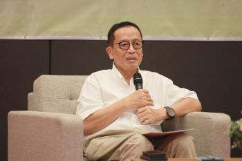 OJK dorong penguatan peran bank daerah guna mendukung ekonomi nasional