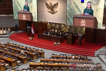 Puan: DPR dan pemerintah setujui tiga RUU jadi UU pada masa sidang 2024--2025