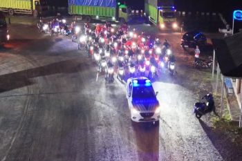 Polres Lampung Selatan kawal pemudik motor pastikan keselamatan di jalan