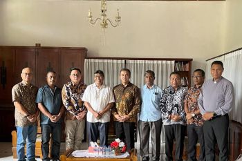 PLN UIP Nusra audiensi dengan Keuskupan Agung Ende terkait pengembangan sistem kelistrikan