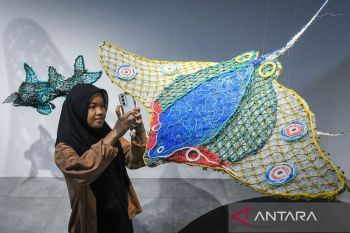 Exhibition of fishing net waste installations in Jakarta