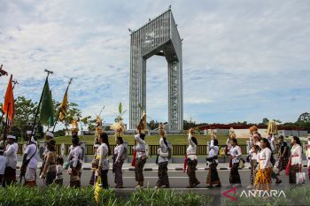 Upacara Melasti jelang Hari Raya Nyepi di sejumlah daerah di Indonesia