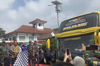 Pemprov Sumsel berangkat peserta  program mudik gratis