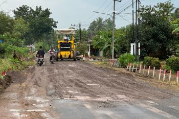 Lima titik jalan di Lampung Timur diperbaiki tingkatkan akses perekonomian dan pendidikan
