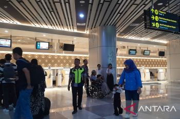 Bandara Mutiara Palu prediksi puncak arus mudik terjadi Jumat