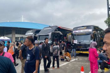 Penumpang di Pulogebang sarankan Kemenhub perbaiki sistem mudik gratis