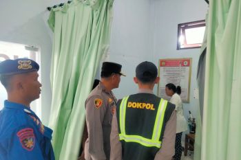 Mancing sama istri, nelayan tewas tersambar petir