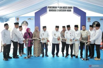 Pembangunan jalan Bandara Sjamsudin Noor ciptakan pertumbuhan ekonomi baru