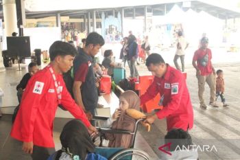 PMI Lampung Selatan siagakan 50 relawan bantu pemudik di Bakauheni
